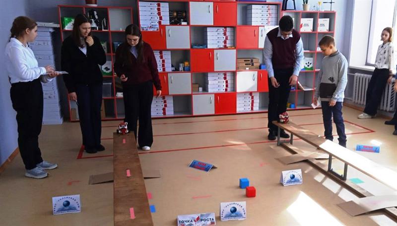 Соревнования «Битва роботов» с использованием ресурсов инфраструктуры нацпроекта «Образование».